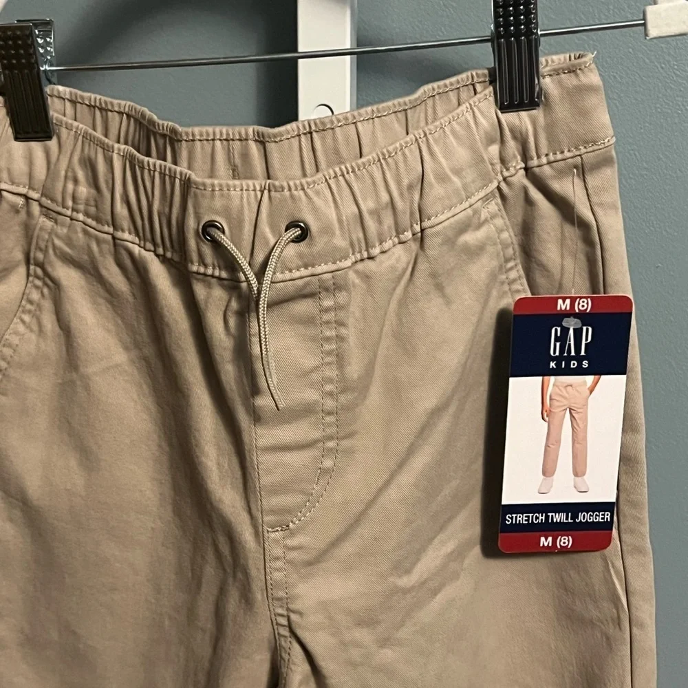 GAP Kids Khaki Stretch Twill Joggers NWT Medium 8